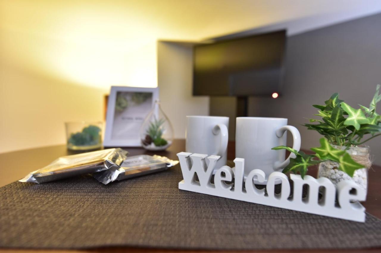 Apartmán モノトーン難波 Ósaka Exteriér fotografie