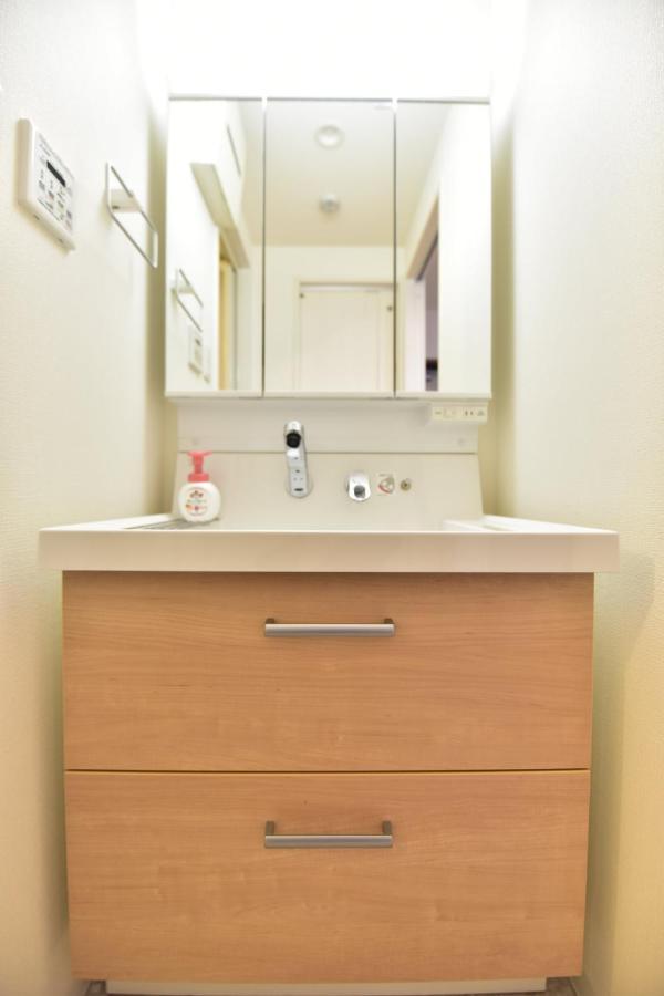 Apartmán モノトーン難波 Ósaka Exteriér fotografie